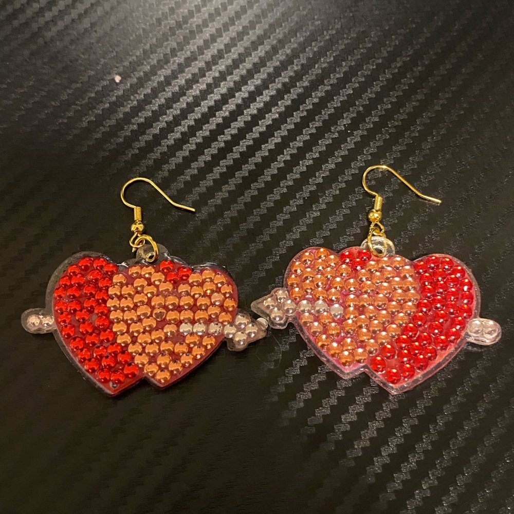 Hand made diamond art Heart-Shaped Red and Gold Earrings